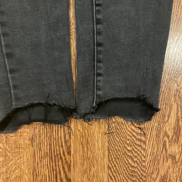 Just Black faded black womens skinny stretchy with raw hem jeans size 28 - Picture 3 of 10